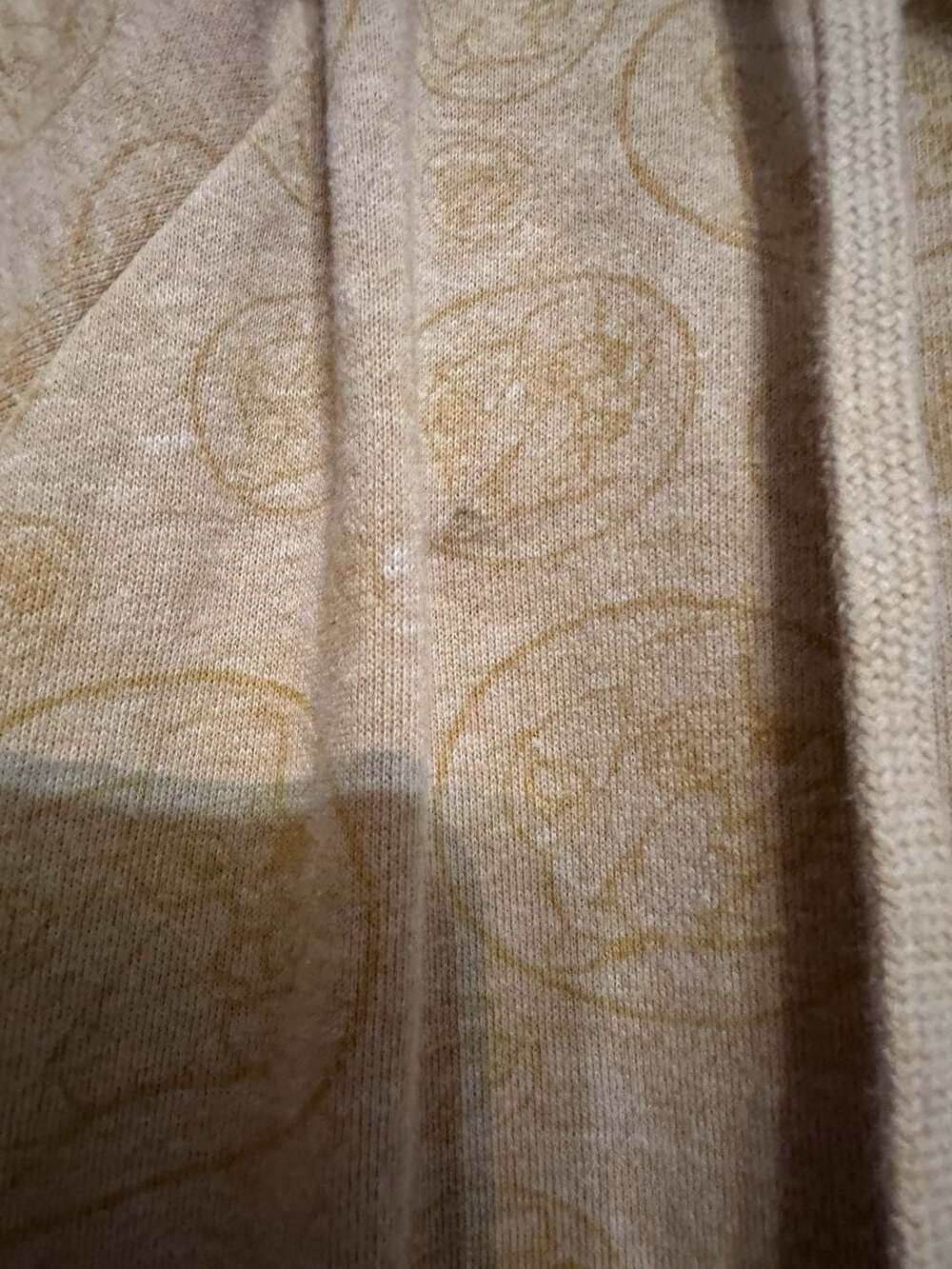 Buc-ee's Beaver All-Over Logo Print Lightweight Hoodie - Picture 3 of 7